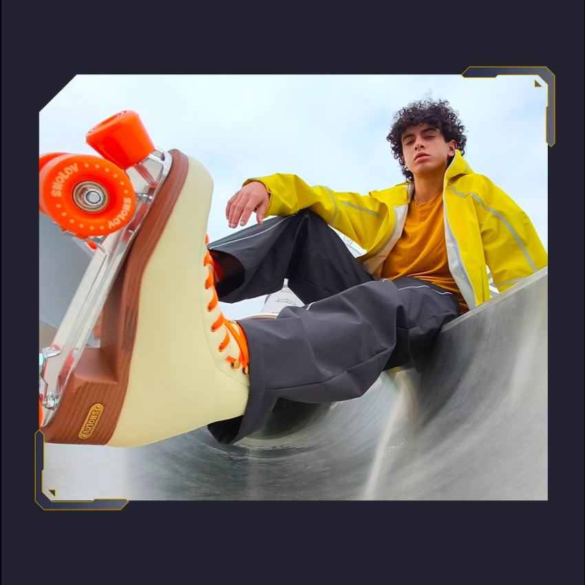 Ultra platleņķa kamera